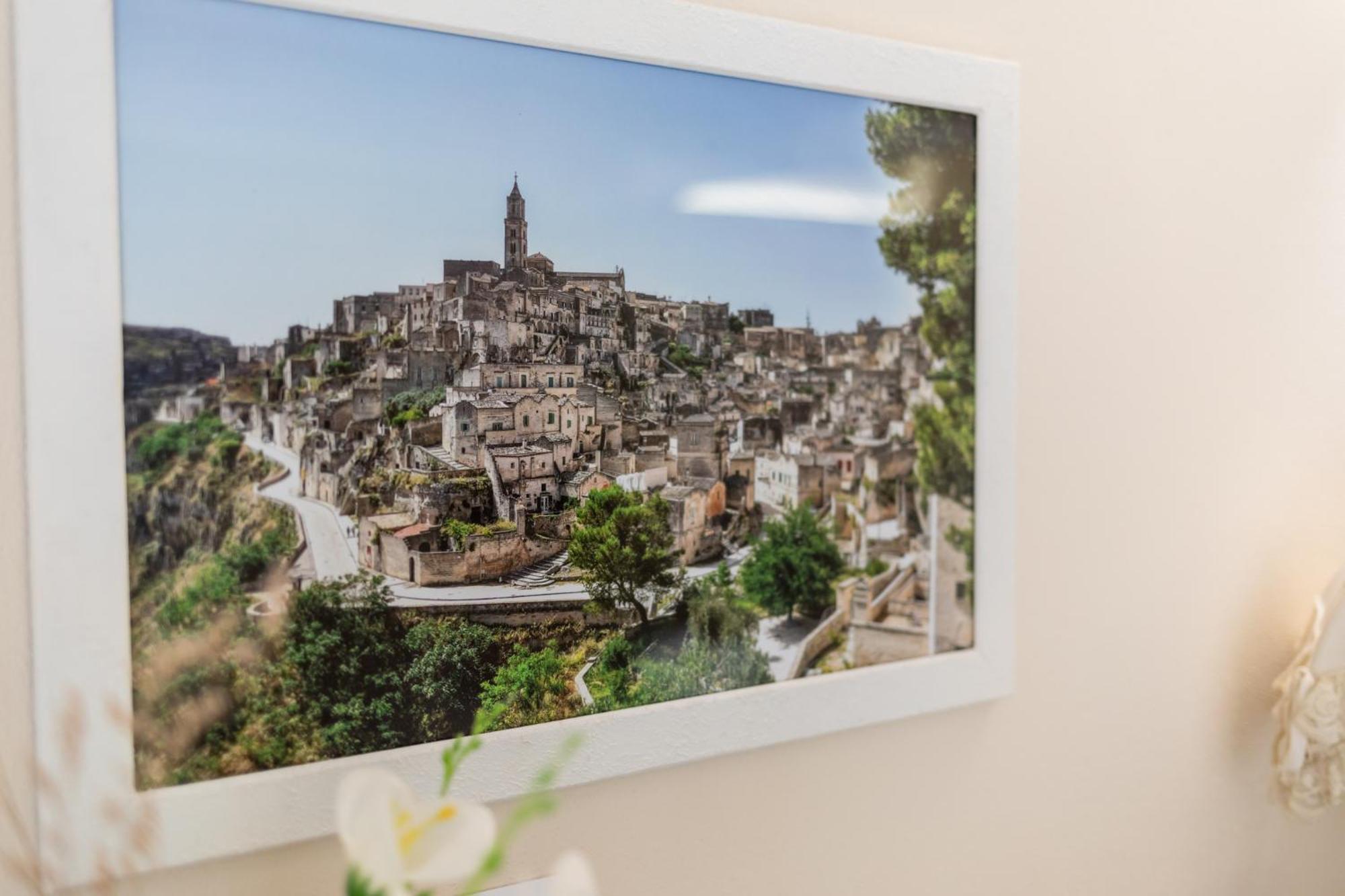Antica Dimora Storica La Finestra Sul Campanile Villa Matera Exterior photo